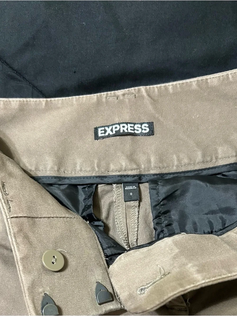 Express Olive Green Button-Front Skirt - Picture 1 of 3